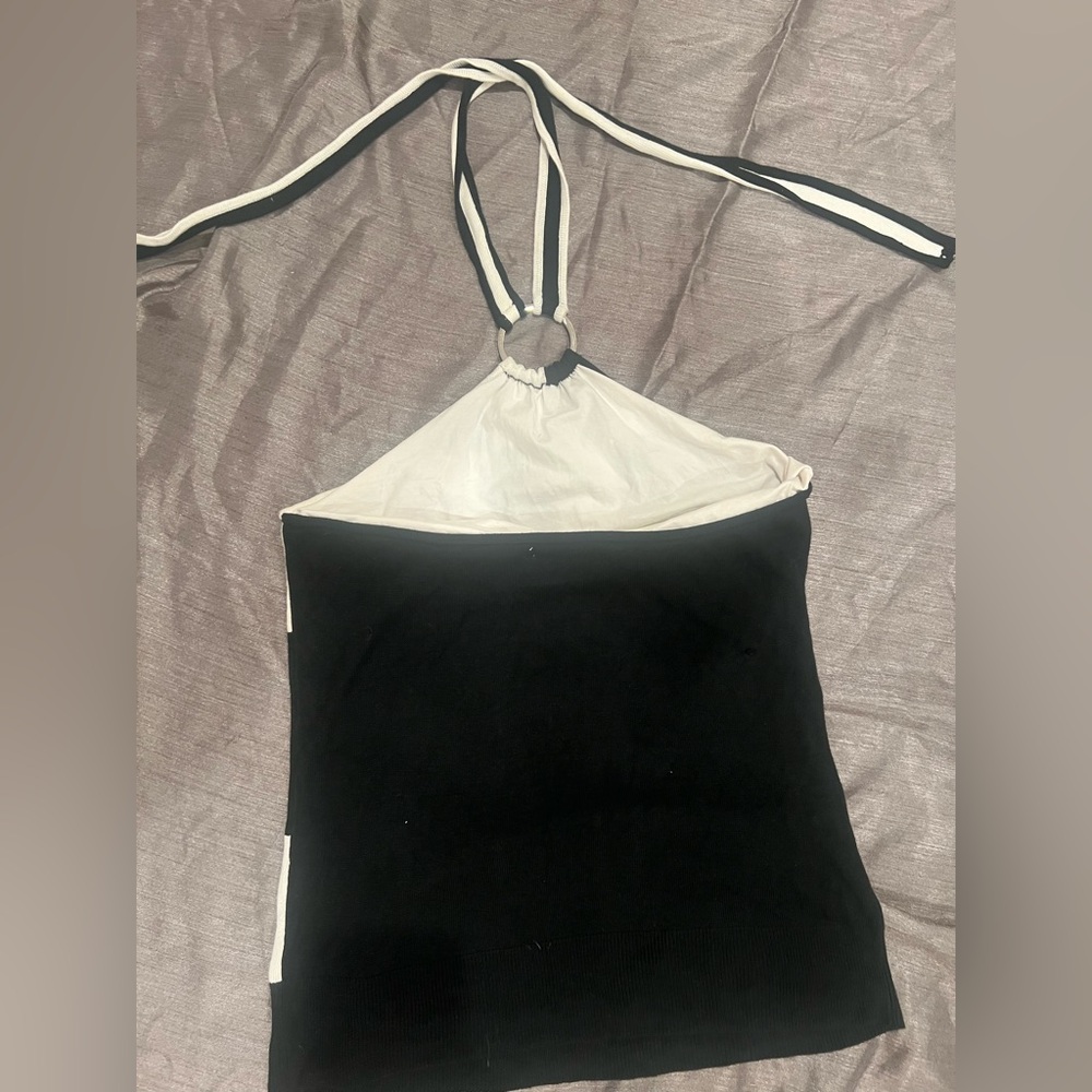 New York & Company Black and White Halter Top /women / Size M - Picture 5 of 13